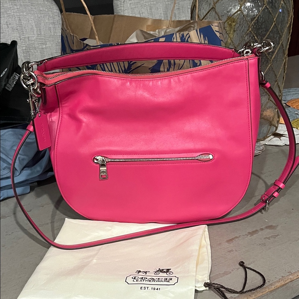 Coach Vibrant Pink Leather Shoulder Bag - Picture 4 of 6